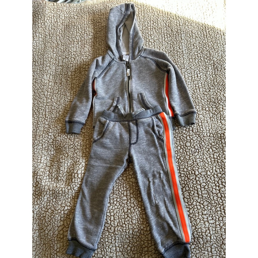 Carters Jumpsuit (2T)